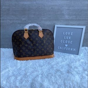🔥 SALE 🔥 Louis Vuitton Alma Monogram PM